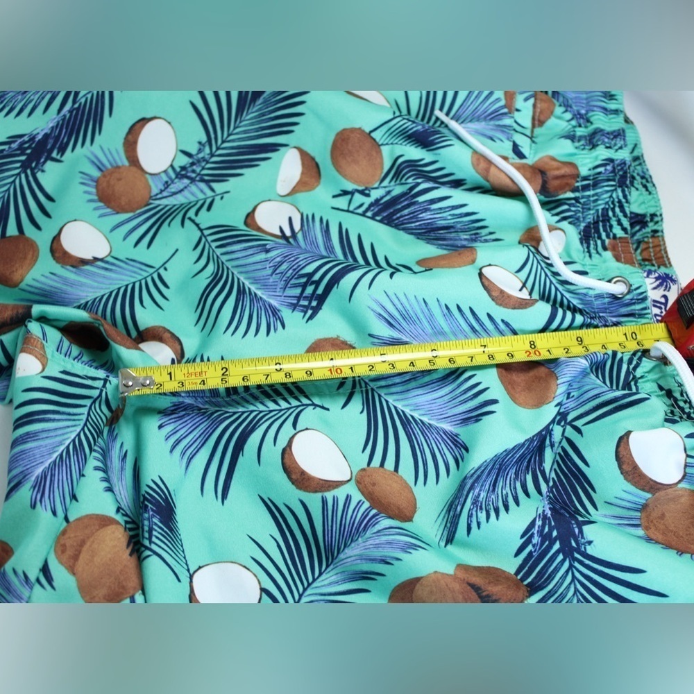 Trunks Surf & Swim Co. Men's Coconut-Print 6" Volley Swimming Trunks - Picture 5 of 9